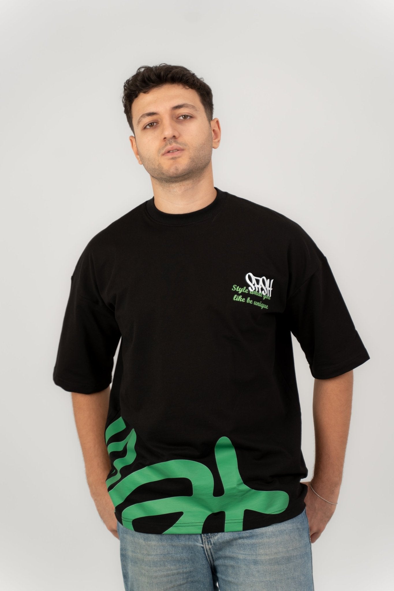 Green grafitii | Oversized T-Shirt by Sash - Clothing