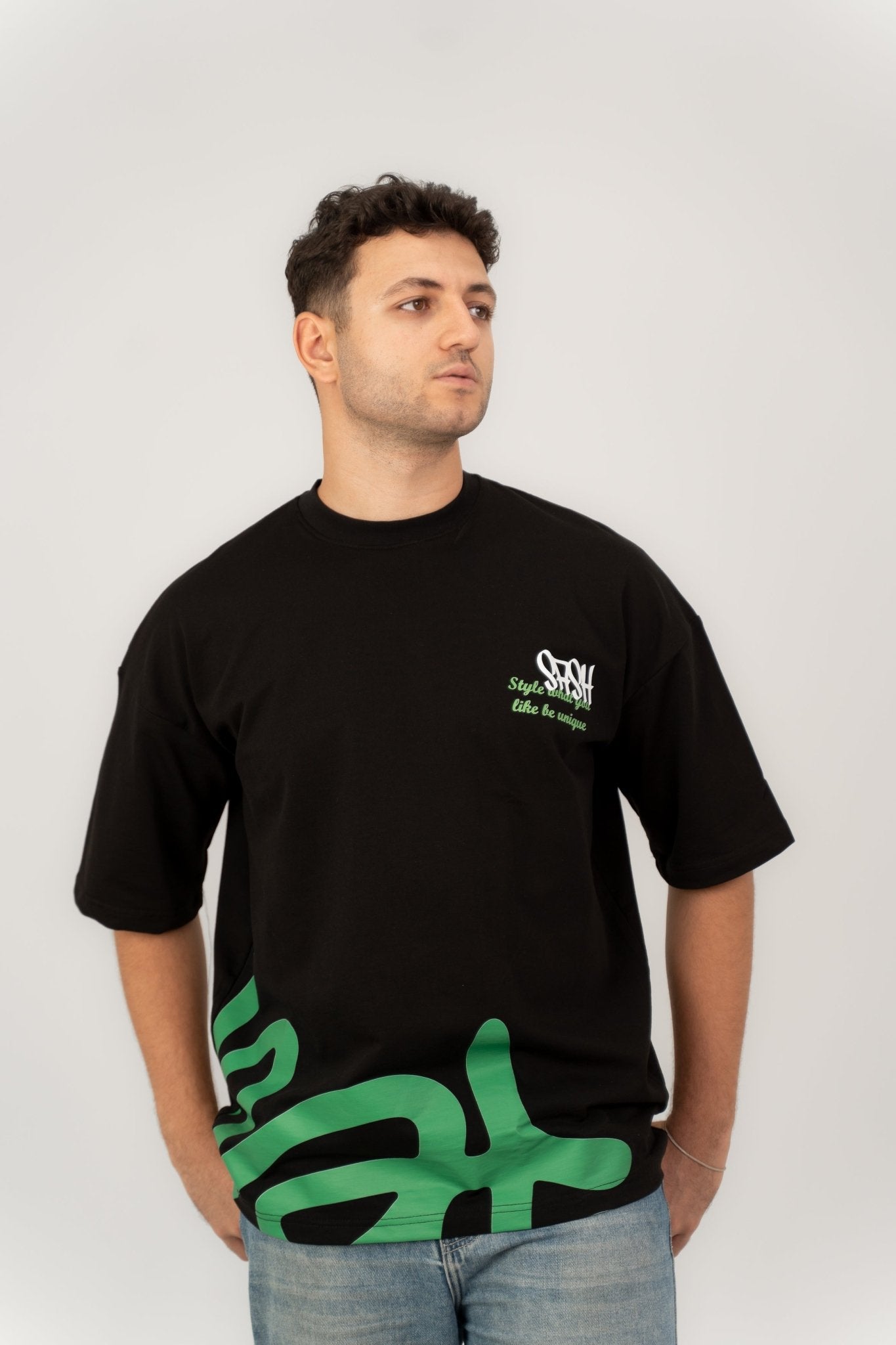 Green grafitii | Oversized T-Shirt by Sash - Clothing