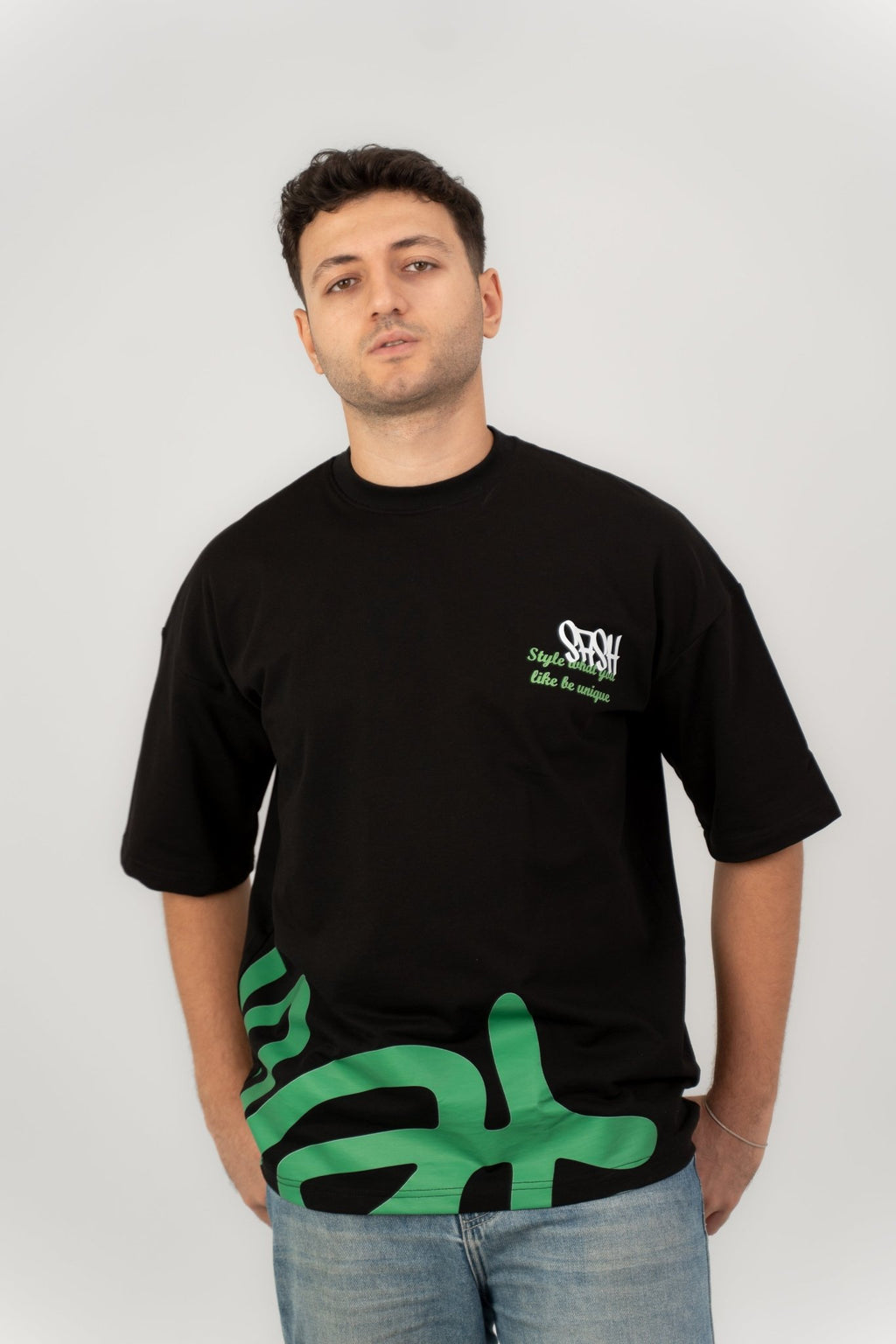 Green grafitii | Oversized T-Shirt by Sash - Clothing