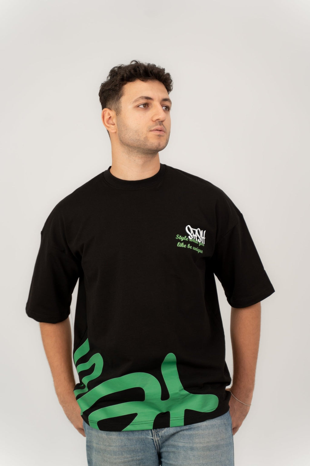 Green grafitii | Oversized T-Shirt by Sash - Clothing